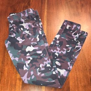 Nike camouflage leggings
